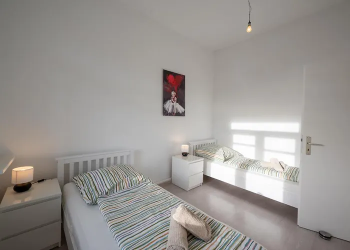 Hagenstay Eilpe 1 公寓 *